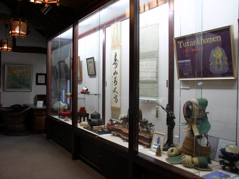 綿幸サロン・蔵の美術館