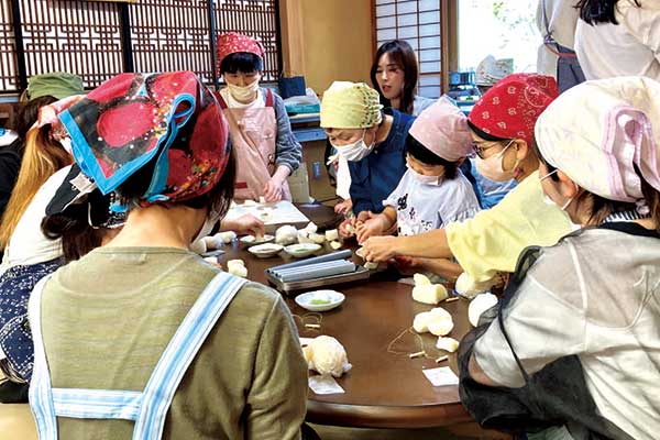 やしょうま作り